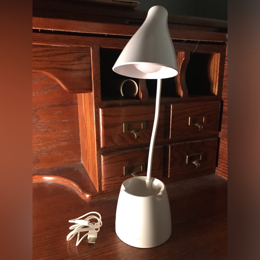 White LED Desk Lamp